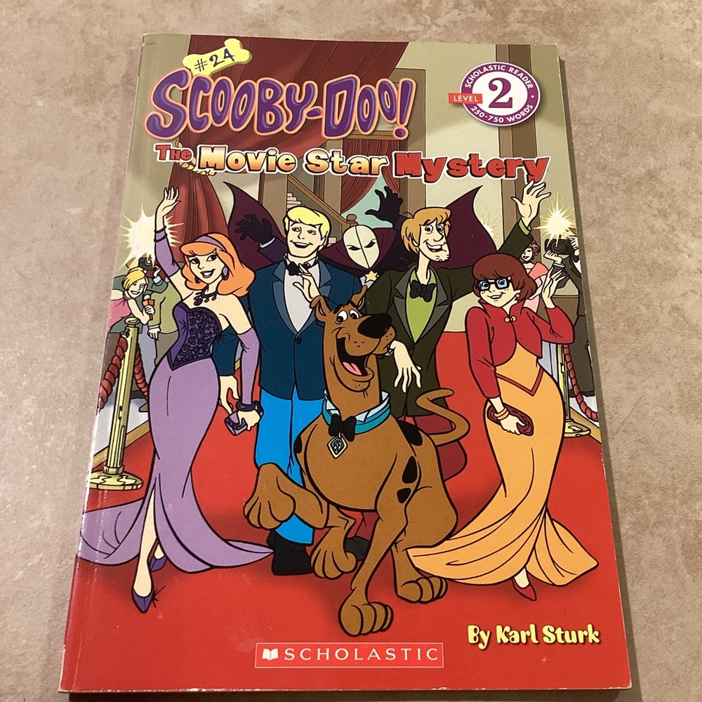 Three Book Bundle with Scholastic Scooby Doo - Picture 4 of 11